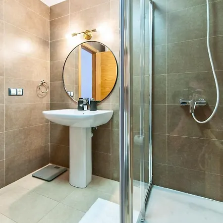 Ocean Waves 1 アパート