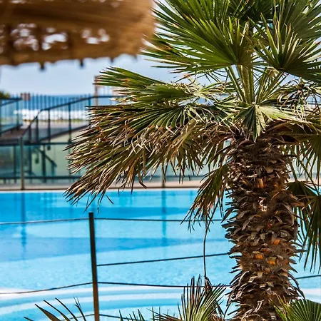 Ocean Waves 1 Cotillo